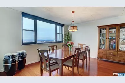 250 Gorge Road 28D #28D, Cliffside Park, NJ 07010 - Photo 3