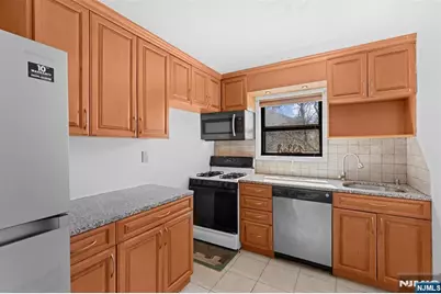 6 Colonial Drive 6A #6A, Little Falls Township, NJ 07424 - Photo 11