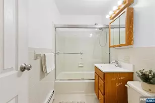 6 Colonial Dr 6A, Little Falls Township, NJ 07424 - Photo 19