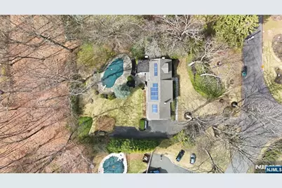 548 Covington Place, Wyckoff Township, NJ 07481 - Photo 3