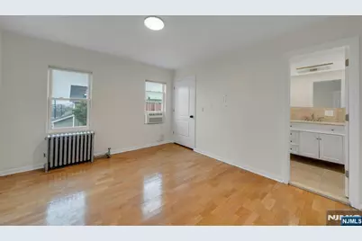 316 Palisade Avenue, Bogota, NJ 07603 - Photo 7