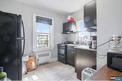 264 Union Street, Lodi, NJ 07644 - Photo 17