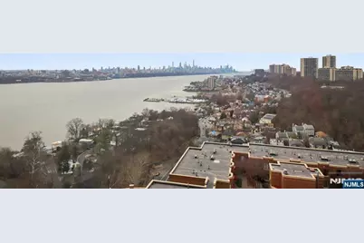 100 Old Palisade Road 2209 #2209, Fort Lee, NJ 07024 - Photo 3