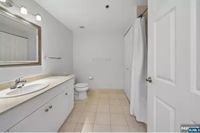 100 Old Palisade Road 2209 #2209, Fort Lee, NJ 07024 - Photo 15