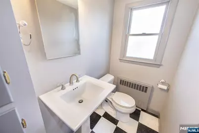 23 Lois Avenue, Clifton, NJ 07014 - Photo 23