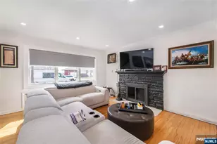 23 Lois Ave, Clifton, NJ 07014 - Photo 3