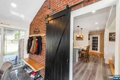 23 Lois Avenue, Clifton, NJ 07014 - Photo 15