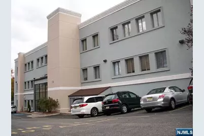 1605 John 307A #307A, Fort Lee, NJ 07024 - Photo 5