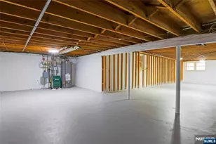 42-08 Cosgrove Ct, Fair Lawn, NJ 07410 - Photo 43