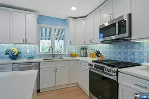 42-08 Cosgrove Ct, Fair Lawn, NJ 07410 - Photo 21