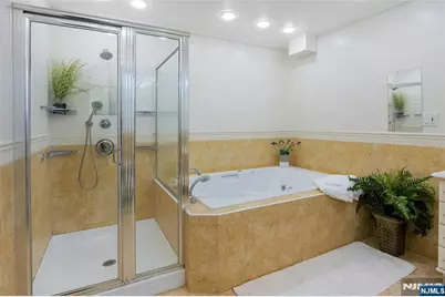 42-08 Cosgrove Court, Fair Lawn, NJ 07410 - Photo 35