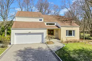 42-08 Cosgrove Ct, Fair Lawn, NJ 07410 - Photo 5