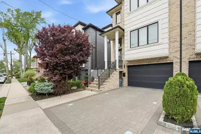 391 Lincoln Avenue, Cliffside Park, NJ 07010 - Photo 39