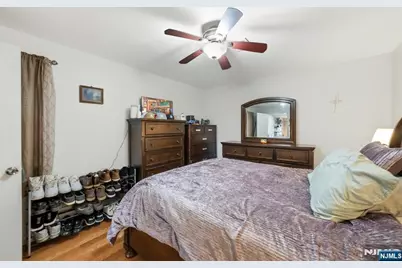 56 Lentz Avenue, Newark, NJ 07105 - Photo 15