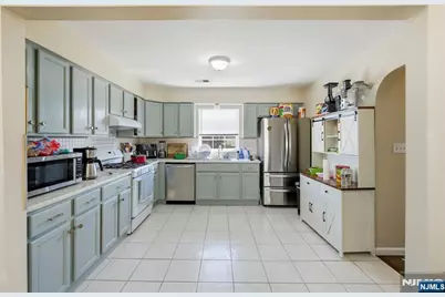 56 Lentz Avenue, Newark, NJ 07105 - Photo 39