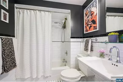 41 Montague Place C0002 #C0002, Montclair, NJ 07042 - Photo 27