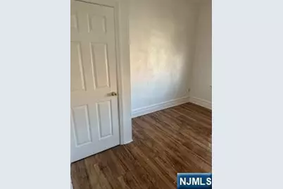 216-218 Sunset 1R #1R, Newark, NJ 07106 - Photo 9