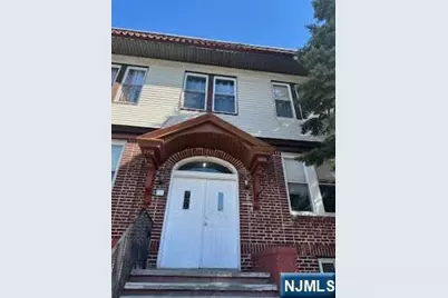 216-218 Sunset 1R #1R, Newark, NJ 07106 - Photo 1