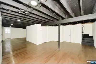 60 Poplar Avenue, Hackensack, NJ 07601 - Photo 15