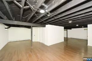 60 Poplar Ave, Hackensack, NJ 07601 - Photo 17