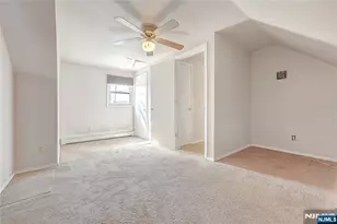 340 Kipp, Elmwood Park, NJ 07407 - Photo 17