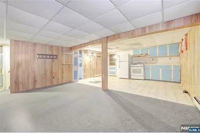 340 Kipp, Elmwood Park, NJ 07407 - Photo 25