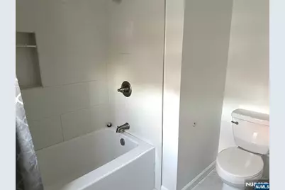 143 W 2nd Street 1 #1, Clifton, NJ 07011 - Photo 15