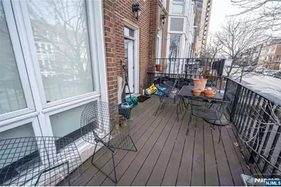 130 Kensington Drive, Fort Lee, NJ 07024 - Photo 35