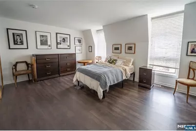 130 Kensington Drive, Fort Lee, NJ 07024 - Photo 27