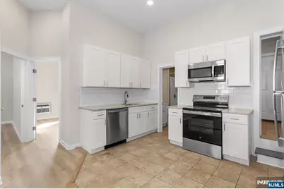 129 Main Street, Bloomingdale, NJ 07403 - Photo 7