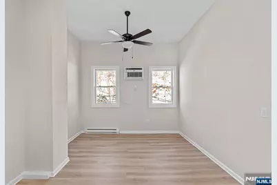 129 Main Street, Bloomingdale, NJ 07403 - Photo 3