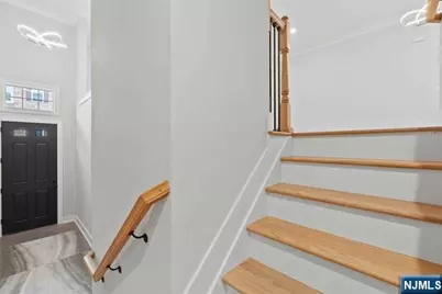 105 Brandon Court, Montvale, NJ 07645 - Photo 5