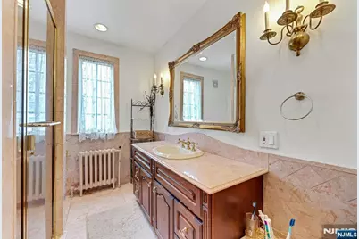 401 Wearimus Road, Ho Ho Kus, NJ 07423 - Photo 31