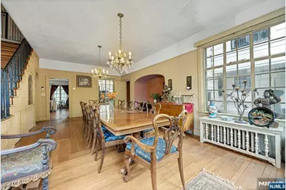 401 Wearimus Road, Ho Ho Kus, NJ 07423 - Photo 15