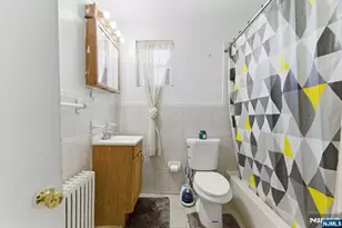 158 Fulton Ave, Jersey City, NJ 07305 - Photo 11