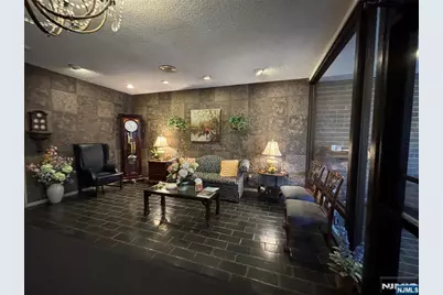 140 Euclid Avenue 1G #1G, Hackensack, NJ 07601 - Photo 3