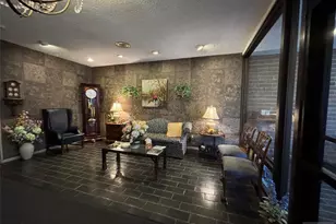 140 Euclid Ave 1G, Hackensack, NJ 07601 - Photo 3