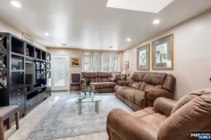 413 Adams St, Hoboken, NJ 07030 - Photo 25