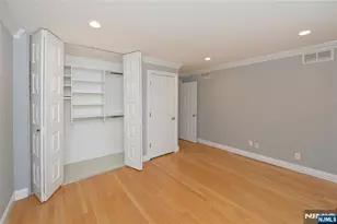 21-31 Ridge Road D15, Ridgewood, NJ 07450 - Photo 5
