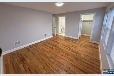 82 Devine Street, Newark, NJ 07106 - Photo 3