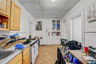 67-91 Stockman Pl, Irvington, NJ 07111 - Photo 9