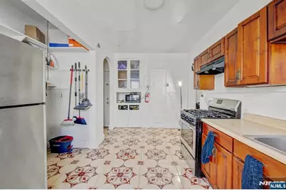 67-91 Stockman Place, Irvington, NJ 07111 - Photo 23