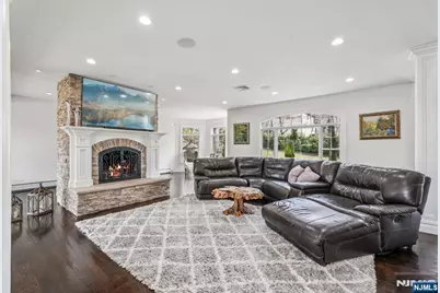 73 Maple Avenue, Wayne, NJ 07470 - Photo 7