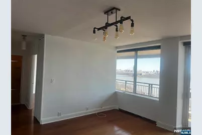 4 Horizon Road 1210 #1210, Fort Lee, NJ 07024 - Photo 7