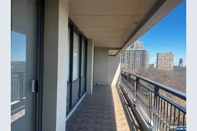 4 Horizon Road 1210 #1210, Fort Lee, NJ 07024 - Photo 11