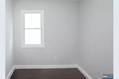 52 Smith Street, Newark, NJ 07106 - Photo 11