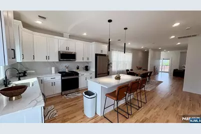 367 Devon Street 2 #2, Kearny, NJ 07032 - Photo 9