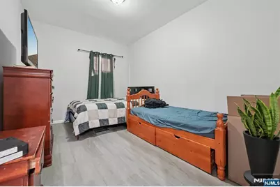 717 16th Street, Union City, NJ 07087 - Photo 9