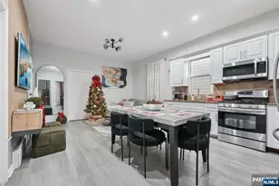 717 16th St, Union City, NJ 07087 - Photo 5