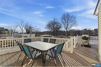 21 Park Place, Kearny, NJ 07032 - Photo 9